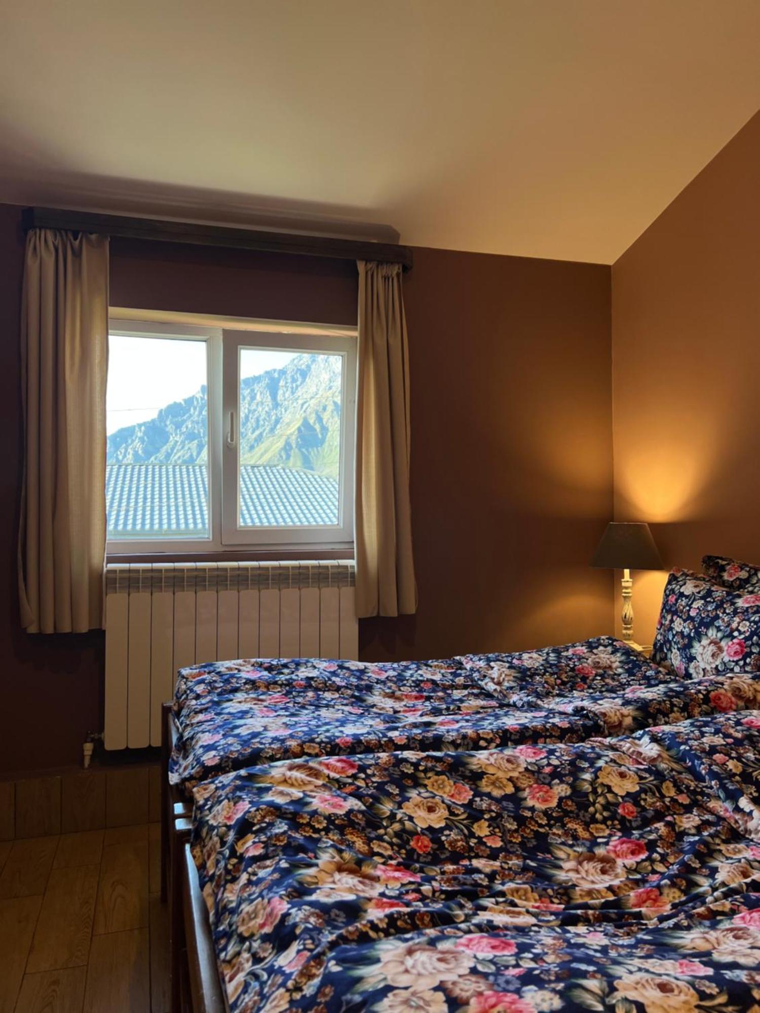 Guest House 15 Kazbegi Dış mekan fotoğraf