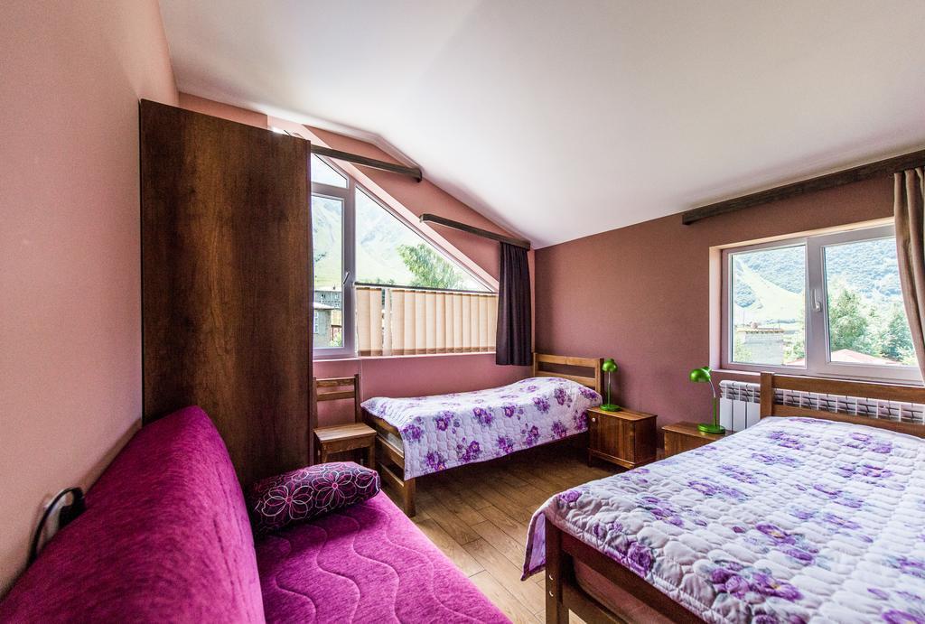 Guest House 15 Kazbegi Dış mekan fotoğraf