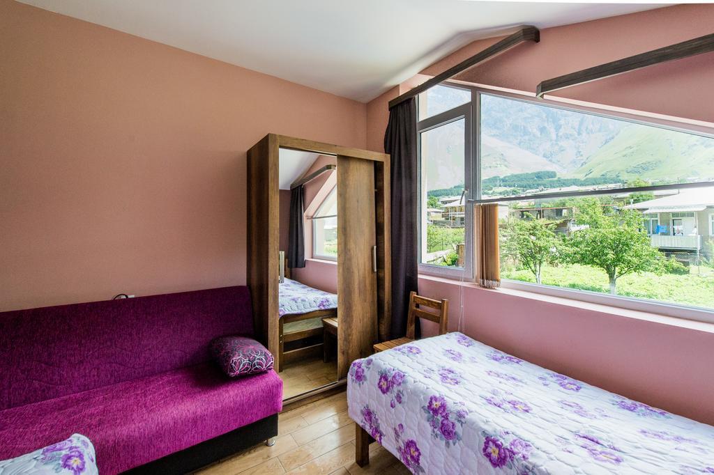 Guest House 15 Kazbegi Dış mekan fotoğraf