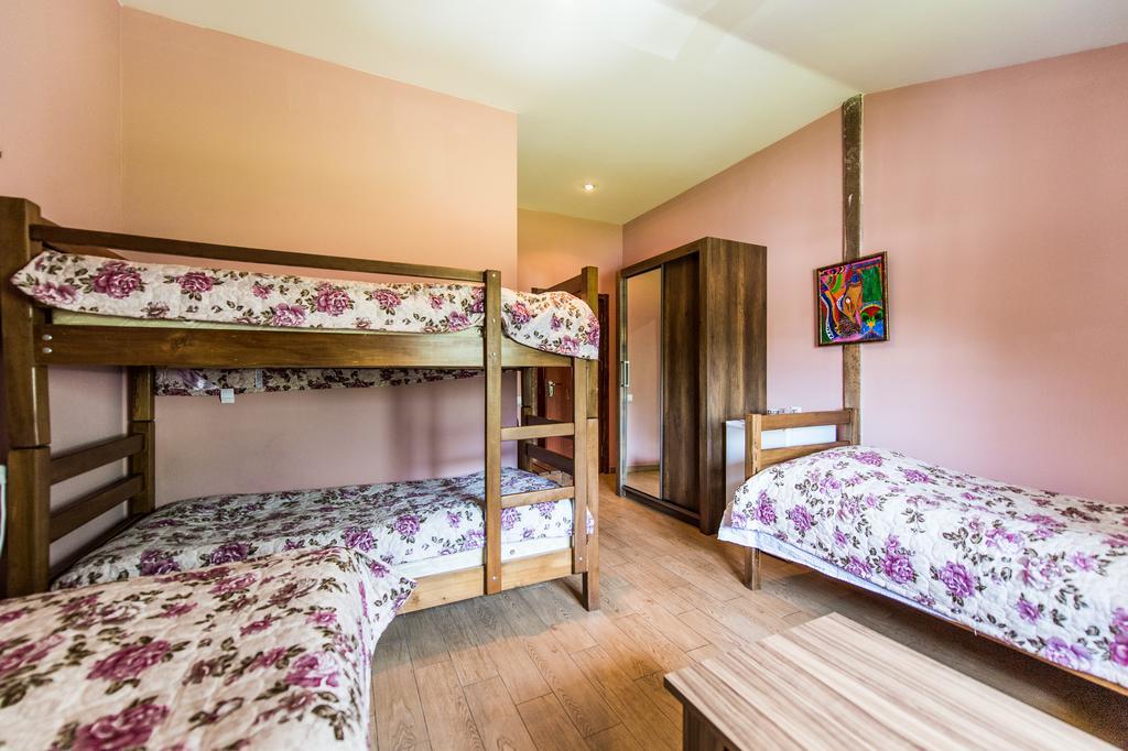 Guest House 15 Kazbegi Dış mekan fotoğraf